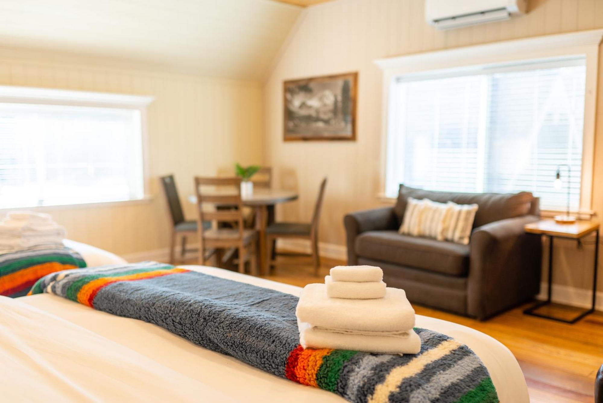 Shasta View Lodge McCloud Екстериор снимка