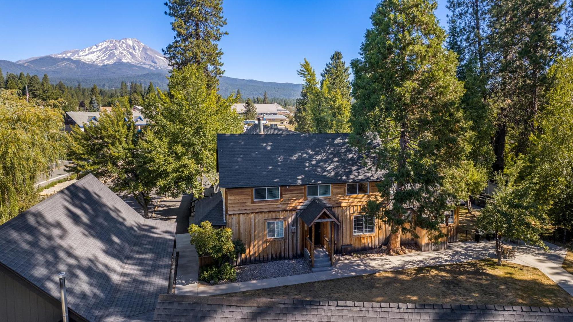 Shasta View Lodge McCloud Екстериор снимка