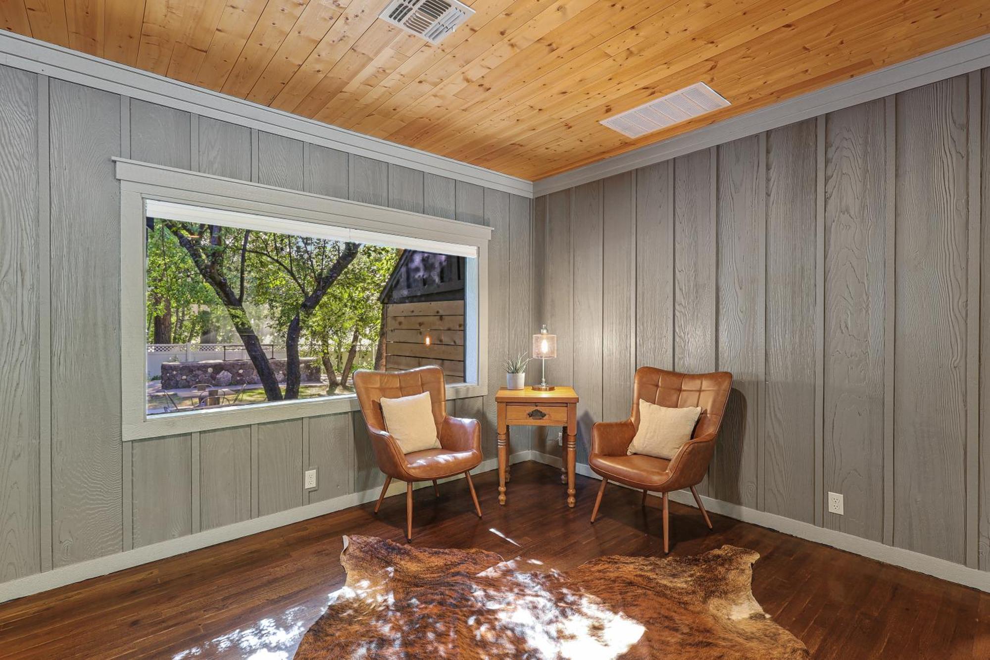 Shasta View Lodge McCloud Екстериор снимка