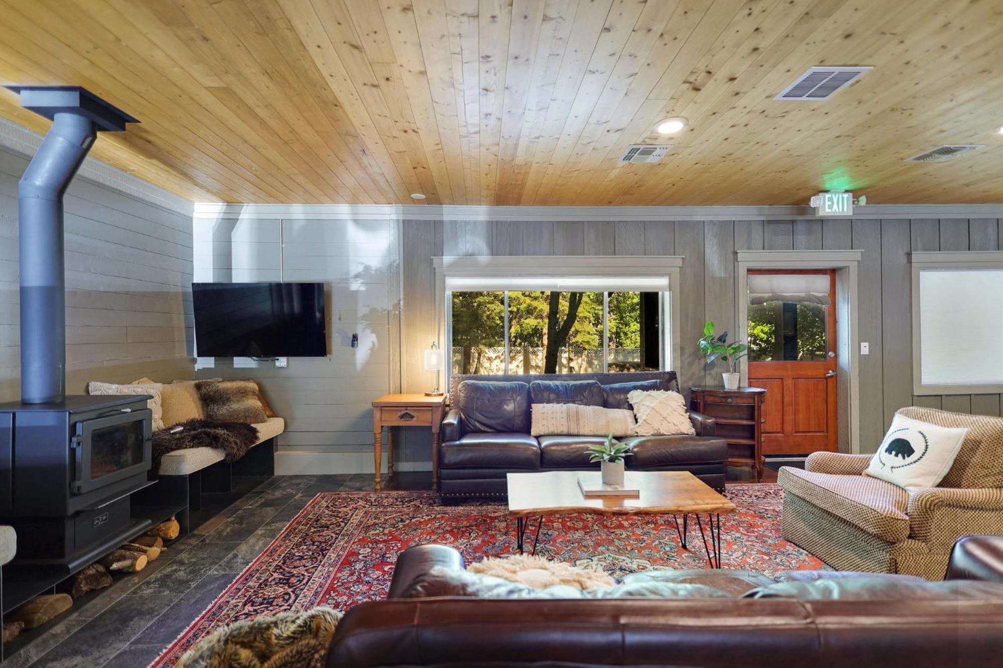 Shasta View Lodge McCloud Екстериор снимка