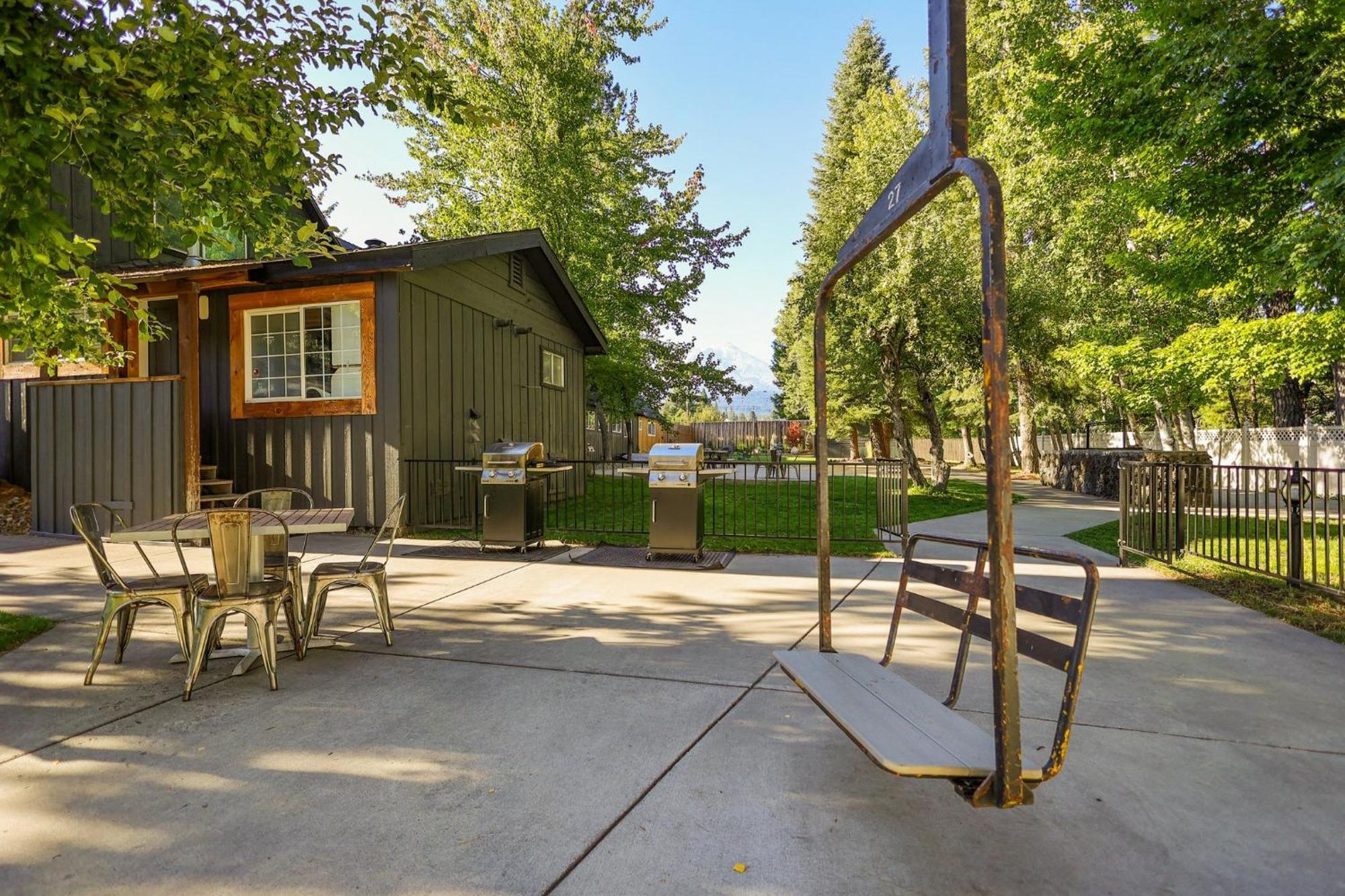 Shasta View Lodge McCloud Екстериор снимка